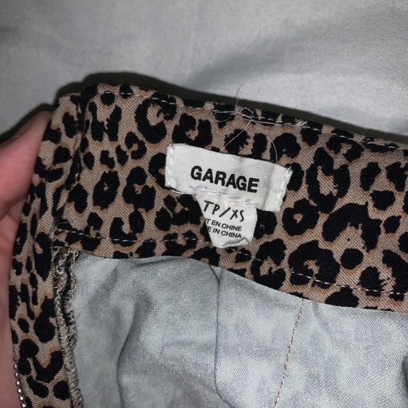 Garage mini skirt - Picture 3 of 3